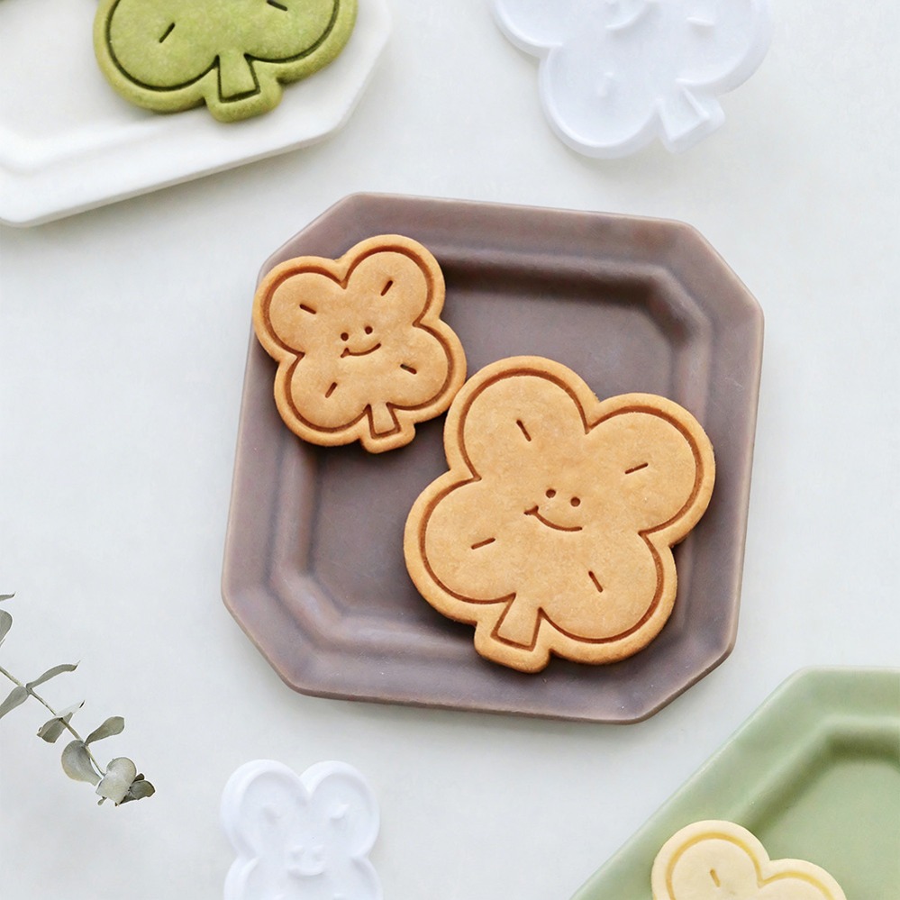 Lucky Four-Leaf Clover Cookie  - Commercial Kitchen Items 评论和价格