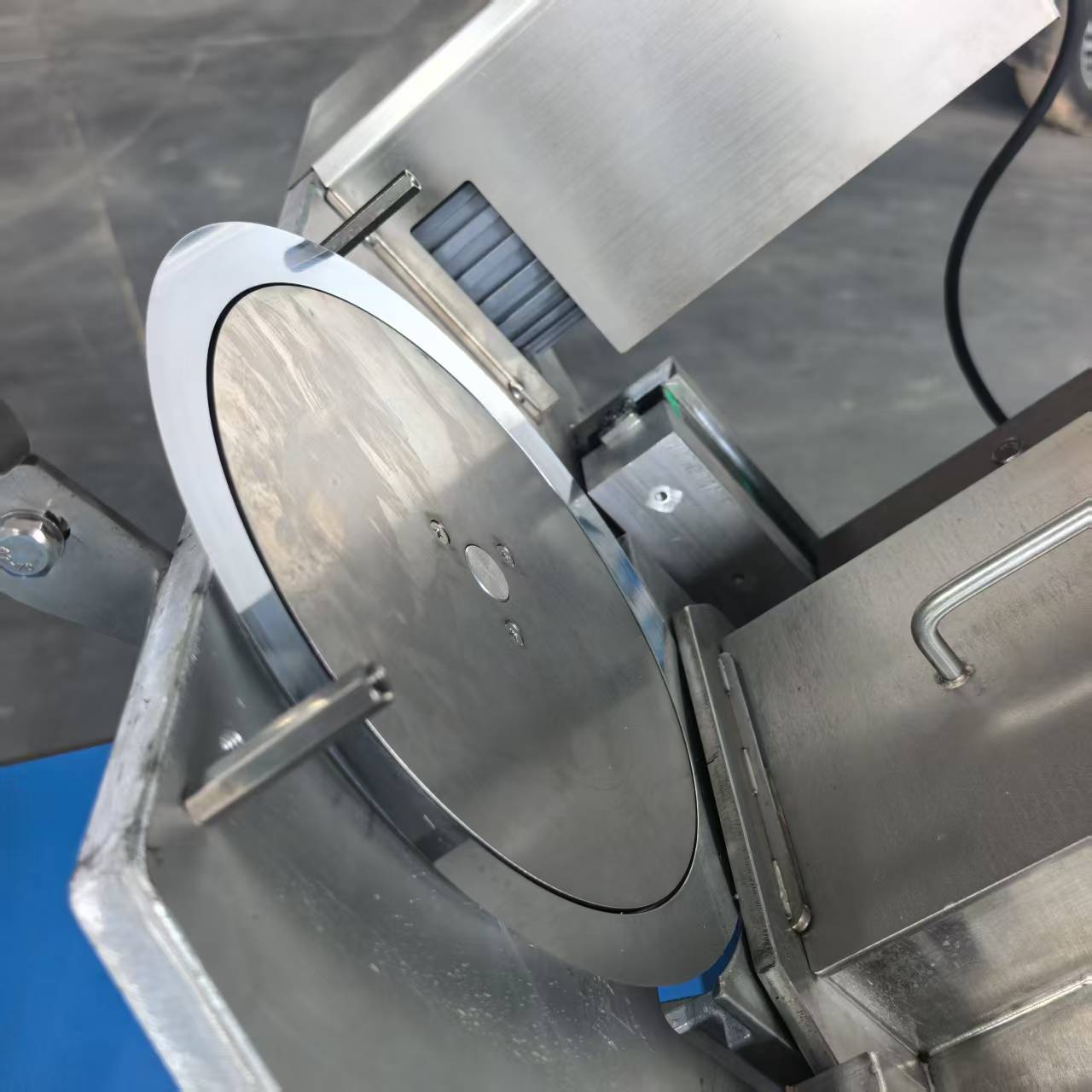 New Commercial Fresh Beef Mutt - Meat Slicer Machine 评论和价格